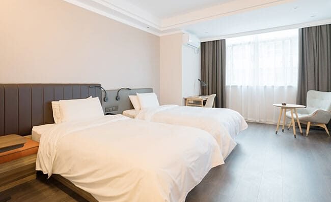 Standard-Chinese-Hotel-Room Standard-Chinese-Hotel-Room